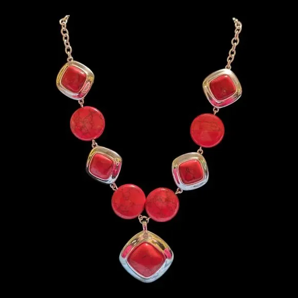 Pink Stone Statement Necklace with Gold Tone Setting Adjustable Chain - Picture 3 of 4